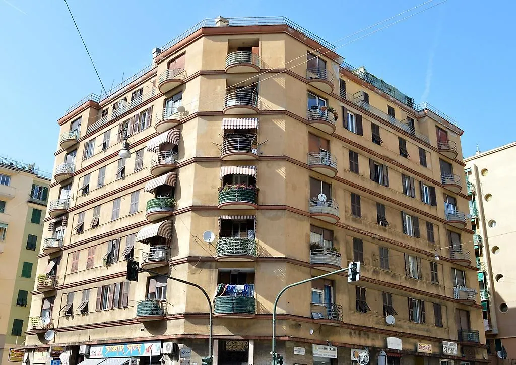 House Orione By Holiday World Apartment Genoa